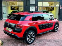 Usado Citroën C4 Feel 110 CV (80 kW) 2016 Rojo Berlina