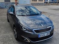 Usado Peugeot 308 SW Allure 130 CV (95 kW) 2016 Gris / plata Familiar