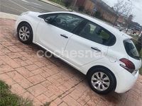 Begagnad Peugeot 208 Access 82 HK (60 kW) 2016 Vit Halvkombi