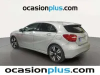 Usado Mercedes A180 Urban 109 CV (80 kW) 2014 Gris Utilitario