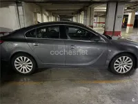 Usado Opel Insignia Cosmo 140 CV (102 kW) 2009 Gris / plata Berlina