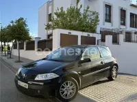 Usado Renault Mégane III Dynamique 85 CV (62 kW) 2008 Negro Berlina
