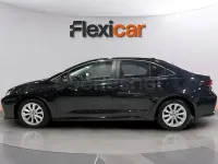 Usado Toyota Corolla Eco 140 CV (102 kW) 2023 Negro Berlina