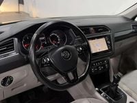Usado VW Tiguan Allspace 150 CV (110 kW) 2021 Gris SUV