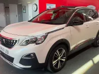 Usado Peugeot 3008 Allure 120 CV (88 kW) 2017 Blanco SUV