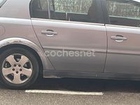 Usado Opel Signum 125 CV (91 kW) 2003 Gris / plata Utilitario