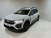 Usado Dacia Jogger Extreme 100 CV (73 kW) 2026 Blanco Monovolumen