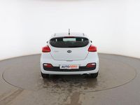 Usado Kia Ceed 100 HP (73 kW) 2017 Branco Citadino