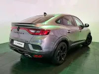 Usado Renault Arkana Techno 140 CV (102 kW) 2023 Gris / plata SUV