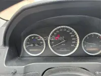 Usado Mercedes C200 136 CV (100 kW) 2010 Negro Familiar