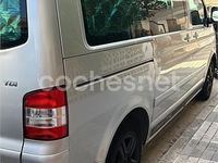 Usado VW Caravelle 150 CV (110 kW) 2022 Gris / plata Monovolumen