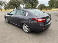 Usado Renault Latitude Expression 150 CV (110 kW) 2011 Negro Berlina
