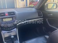 Usado Honda Accord Executive 140 CV (102 kW) 2007 Gris / plata Berlina