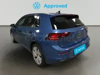Usado VW Golf VIII 116 CV (85 kW) 2025 Azul Berlina