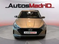 Usado Hyundai i20 101 CV (74 kW) 2022 Gris Berlina