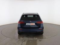 Usado Mercedes B180 AMG line 136 CV (100 kW) 2021 Azul Monovolumen