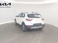 Nuevo Kia Stonic 101 CV (74 kW) 2025 Blanco SUV