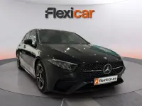 Usado Mercedes A200 163 CV (119 kW) 2024 Negro Berlina