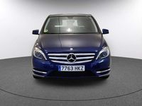 Usado Mercedes B180 109 CV (80 kW) 2012 Azul Monovolumen