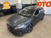Usado Hyundai i30 Style 120 CV (88 kW) 2024 Gris Utilitario