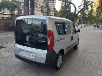 Usado Fiat Doblò Easy 95 CV (69 kW) 2019 Gris / plata Monovolumen