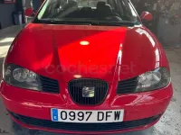 Usado Seat Ibiza Sport 100 CV (73 kW) 2005 Rojo Utilitario