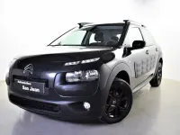 Usado Citroën C4 Cactus Feel 100 CV (73 kW) 2018 Negro Utilitario
