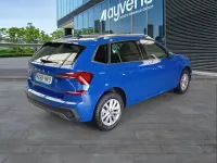 Usado Skoda Kamiq Selection 95 CV (69 kW) 2026 Azul SUV