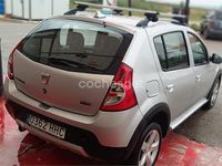 Begagnad Dacia Sandero Stepway 90 HK (66 kW) 2011 Grå Sedan