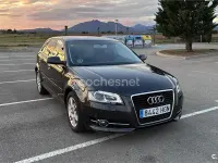 Usado Audi A3 Sportback Attraction 105 CV (77 kW) 2011 Gris / plata Utilitario