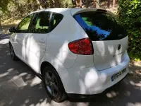 Usado Seat Altea I-Tech 105 CV (77 kW) 2014 Blanco Monovolumen
