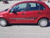 Usado Citroën C3 70 CV (51 kW) 2004 Rojo Berlina