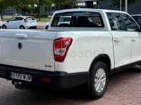 Usado SsangYong Musso 202 CV (148 kW) 2023 Blanco Pickup/Camioneta