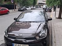 Usado Kia Rio 84 HP (61 kW) 2017 Castanho Sedan