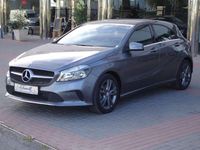 Usado Mercedes A200 136 CV (100 kW) 2016 Gris Utilitario