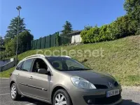 Usado Renault Clio GrandTour Exception 100 CV (73 kW) 2009 Beige Familiar