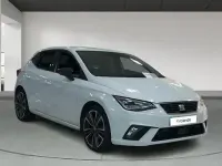 Usado Seat Ibiza FR 115 CV (84 kW) 2025 Blanco Utilitario