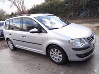Usado VW Touran Edition 105 CV (77 kW) 2010 Gris / plata Monovolumen