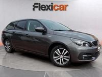 Usado Peugeot 308 SW Style 131 CV (96 kW) 2021 Gris Familiar