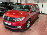 Usado Dacia Logan Ambiance 90 CV (66 kW) 2018 Granate Berlina