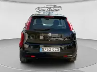 Usado Fiat Grande Punto Active 90 CV (66 kW) 2008 Negro Utilitario