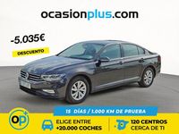 Usado VW Passat Business 120 CV (88 kW) 2019 Gris Berlina