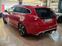 Usado Volvo V60 R-Design Momentum 136 CV (100 kW) 2015 Rojo Familiar
