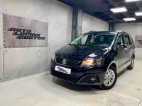 Usado Seat Alhambra Reference 150 CV (110 kW) 2019 Negro Monovolumen