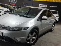 Usado Honda Civic Sport 100 CV (73 kW) 2009 Gris / plata Berlina