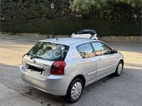 Usado Toyota Corolla 97 CV (71 kW) 2002 Gris / plata Berlina