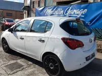 Usado Opel Corsa Expression 75 CV (55 kW) 2016 Blanco Utilitario