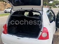 Usado Renault Clio II Authentique 60 CV (44 kW) 2005 Blanco Berlina