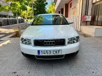 Usado Audi A4 130 CV (95 kW) 2003 Blanco Berlina