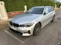 Usado BMW 330 Sport Line 252 CV (185 kW) 2019 Gris / plata Familiar
